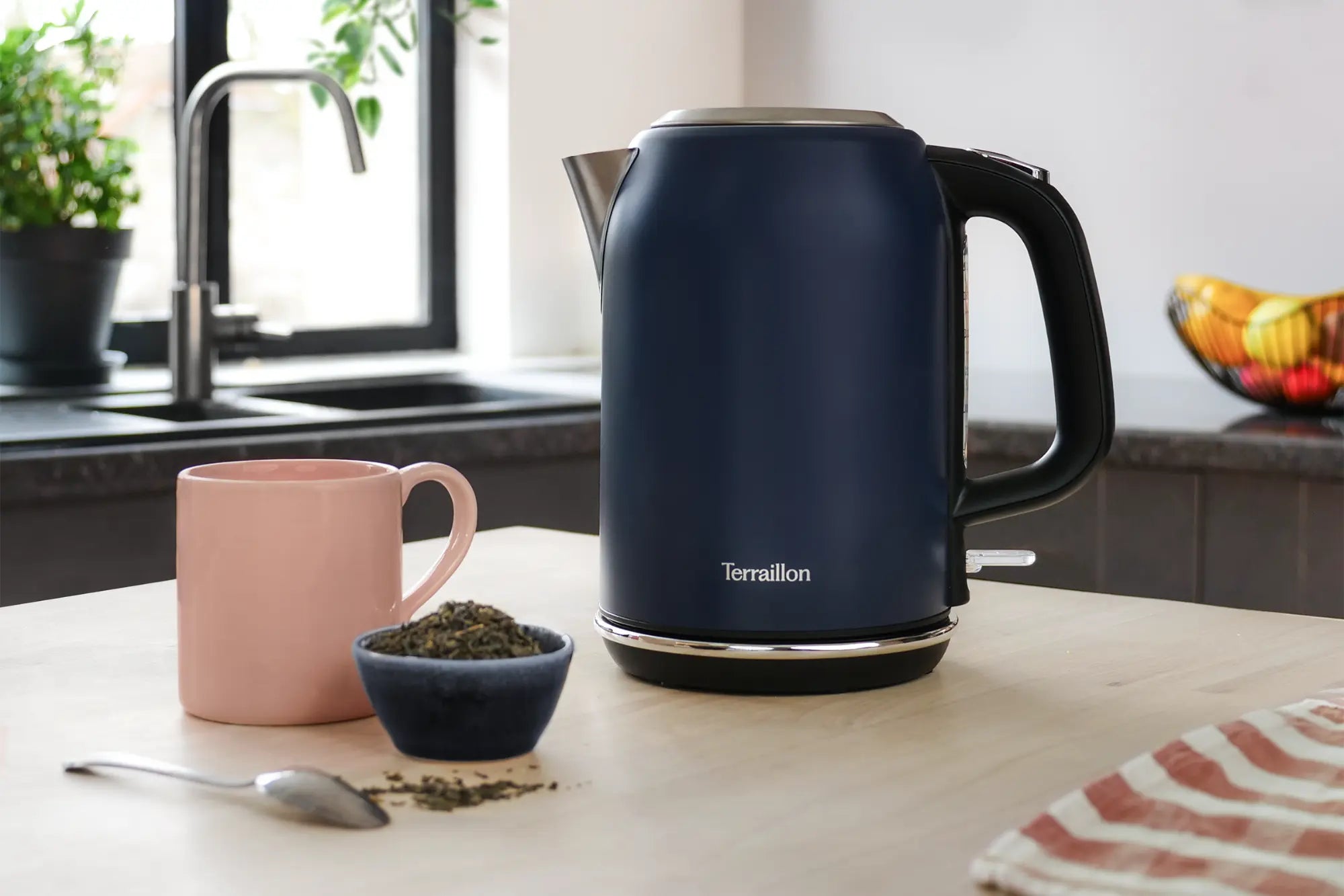 Bouilloire électrique NEW MOON visuel cuisine