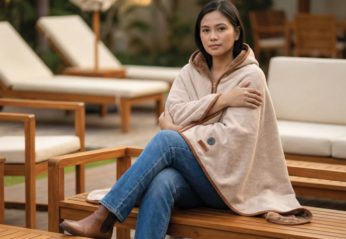 NOOMA - Portable Heated Poncho - Caramel