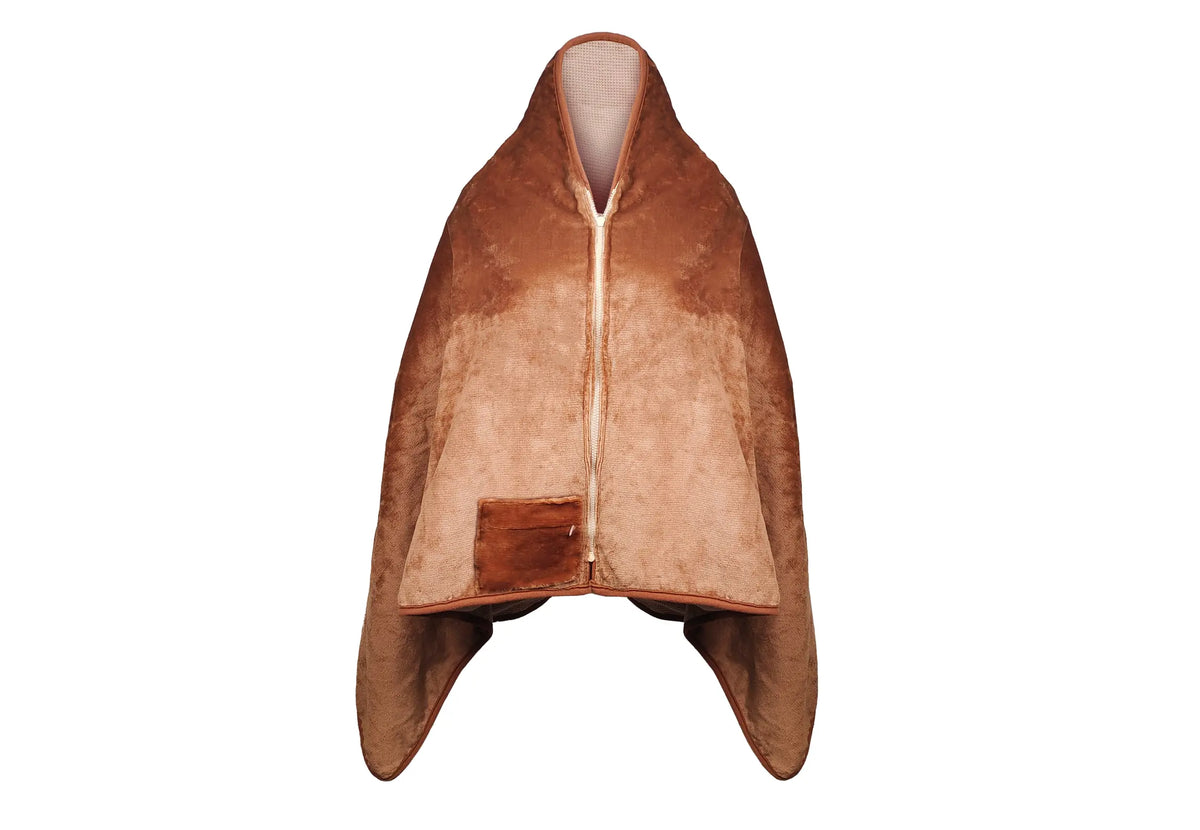 NOOMA - Portable Heated Poncho - Caramel