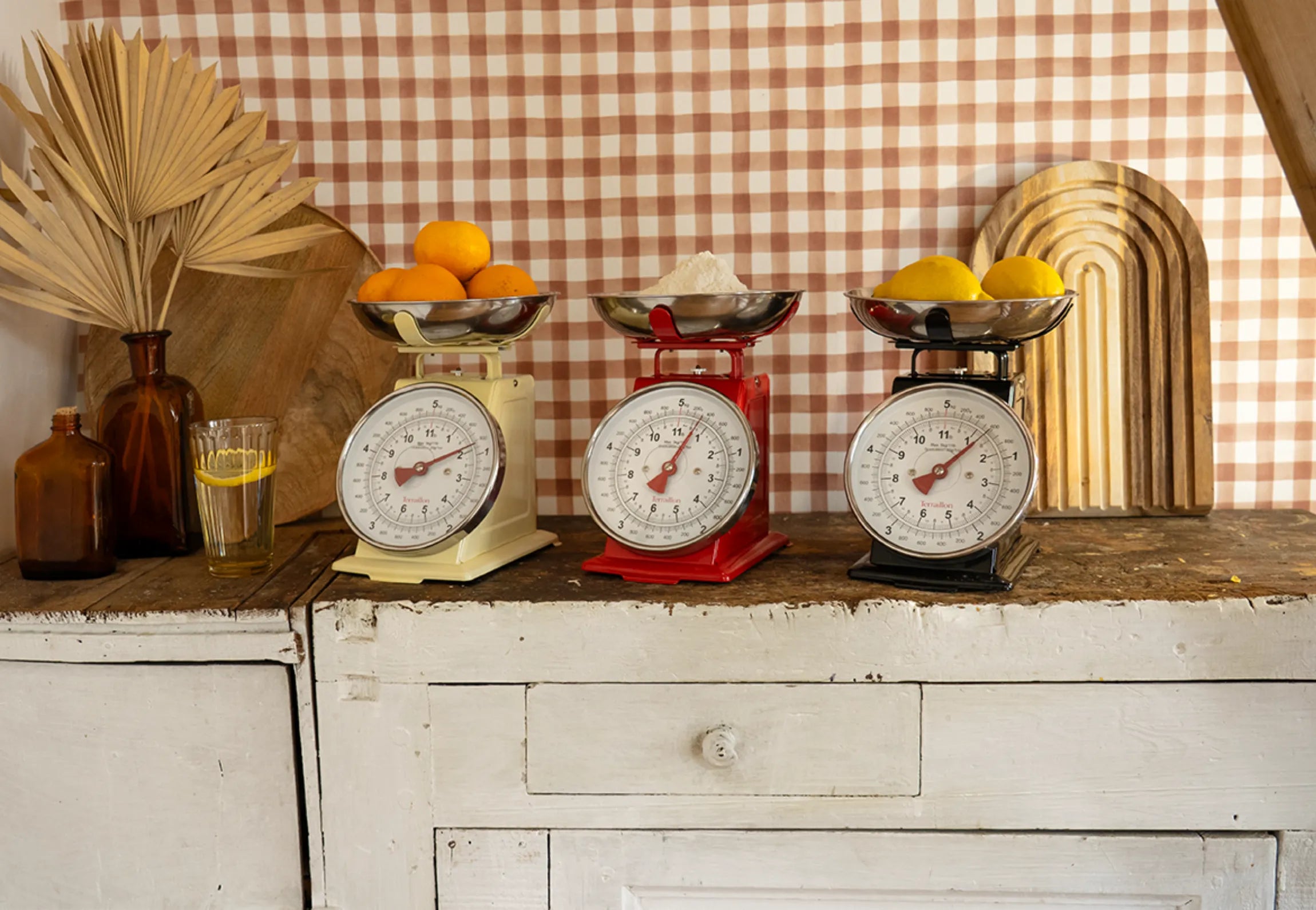 TRAD 500 Red - mechanical kitchen scale